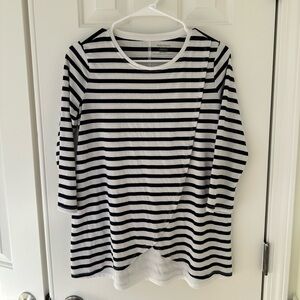 Motherhood maternity nursing top